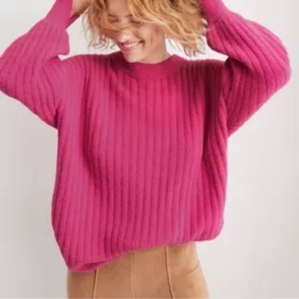 Aerie Groove On Hot Pink Fuzzy Sweater
